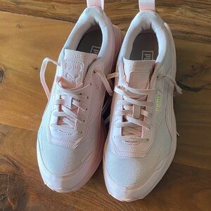 Puma Women's Light Pink Lace-Up Platform Sneakers